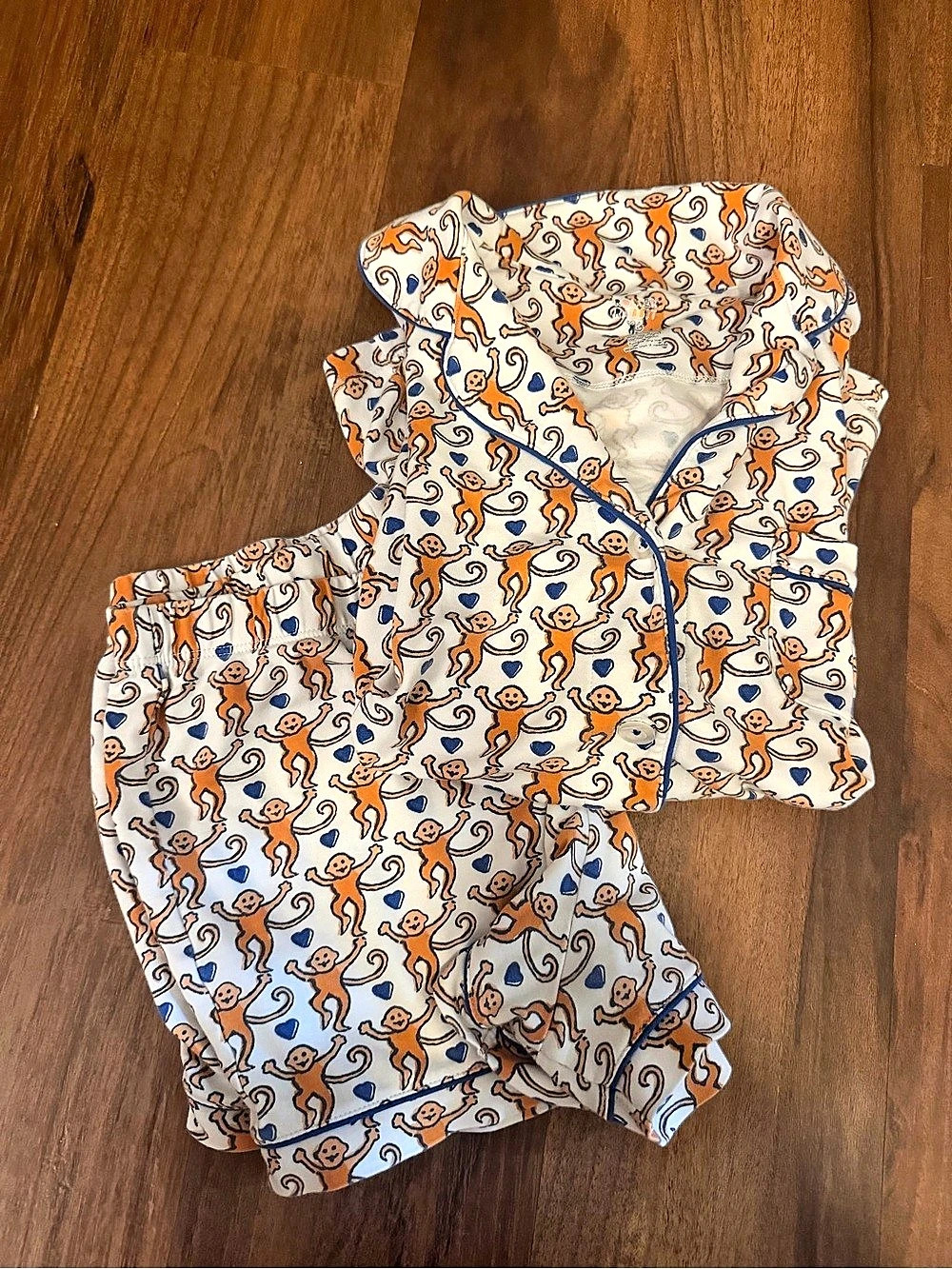 Roller Rabbit Auburn Pajamas SET Shorts & Short Sleeve top